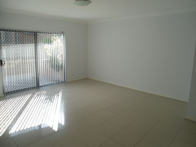 2/14-18 Coleridge Street, Riverwood NSW 2210