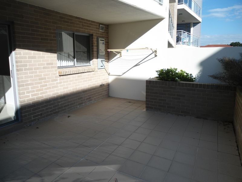 2/14-18 Coleridge Street, Riverwood NSW 2210