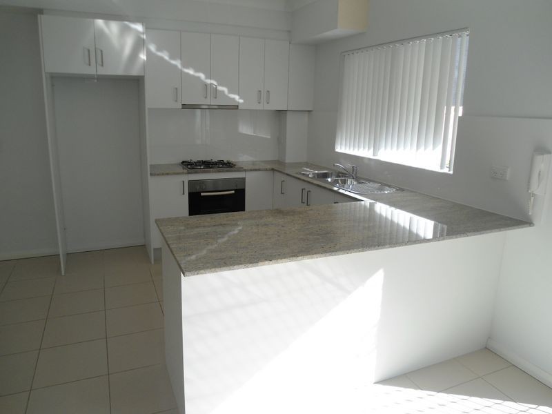 2/14-18 Coleridge Street, Riverwood NSW 2210