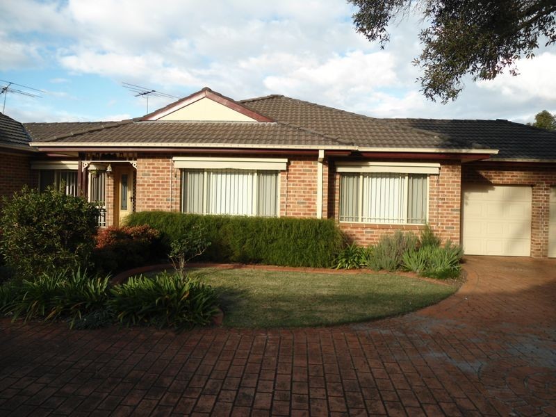 2/39-41 Amy Road, Peakhurst NSW 2210