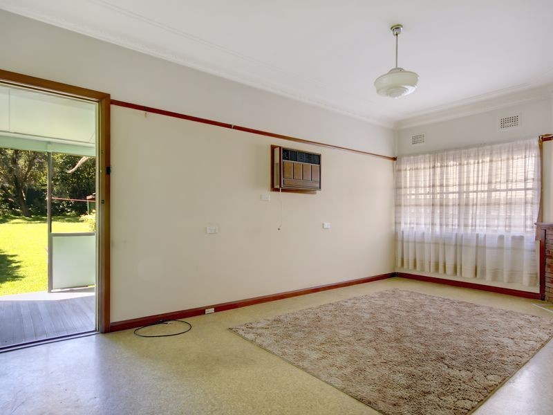 4 Morotai Avenue, Riverwood NSW 2210