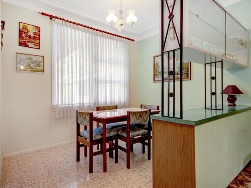 20 Elwin Street, Peakhurst NSW 2210