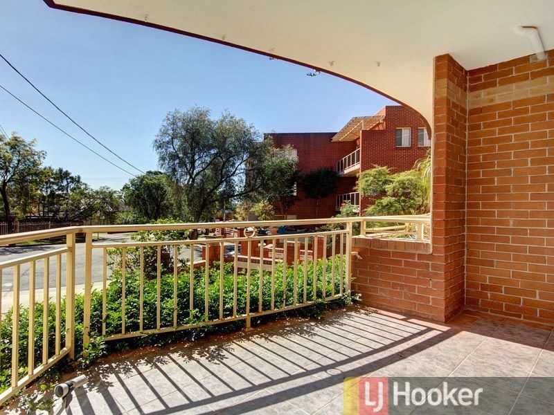 2/6-8 Phillip Street, Riverwood NSW 2210
