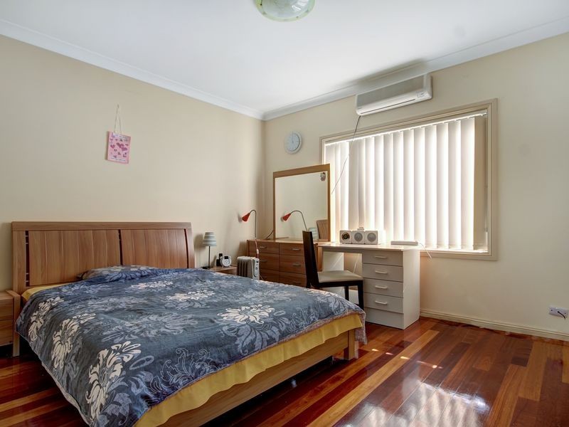 4/2B Hymen Street, Peakhurst NSW 2210