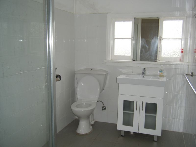 1 William Road, Riverwood NSW 2210