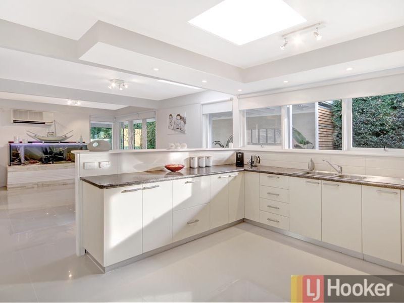 48 Rainbow Parade, Peakhurst Heights NSW 2210