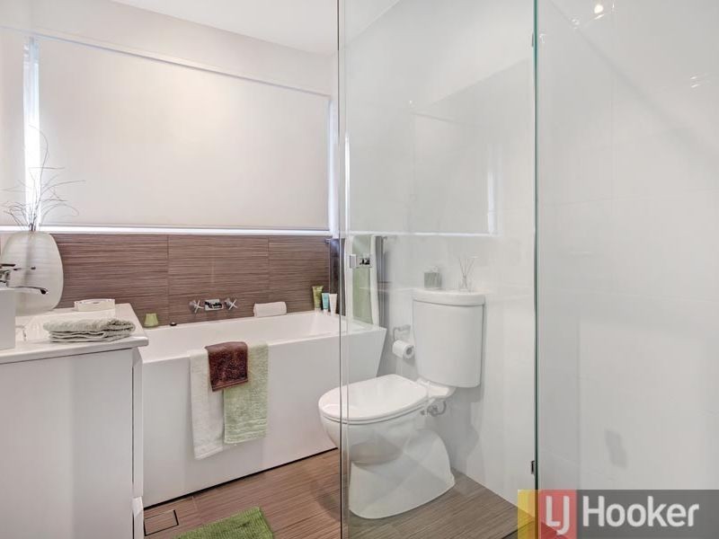 48 Rainbow Parade, Peakhurst Heights NSW 2210