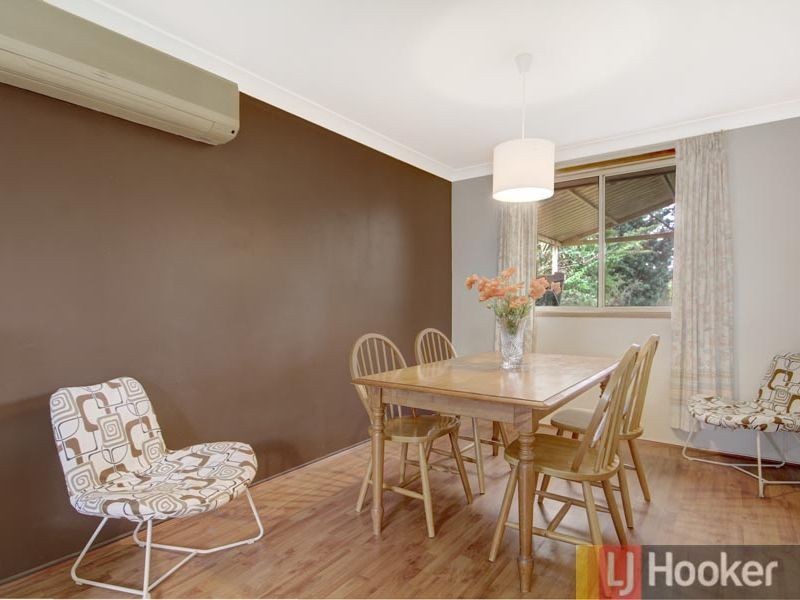 20 Dunbar Place, Mount Annan NSW 2567