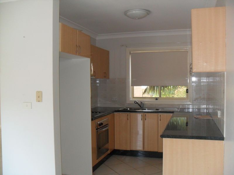 2/30 Grove Avenue, Narwee NSW 2209