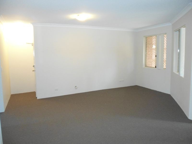 15/2-8 Short Road, Riverwood NSW 2210