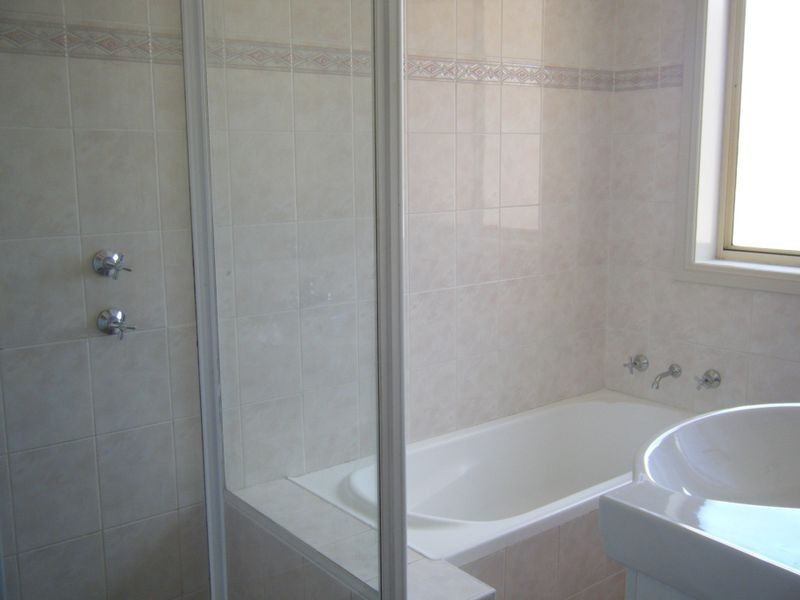 1/30-32 Grove Avenue, Narwee NSW 2209