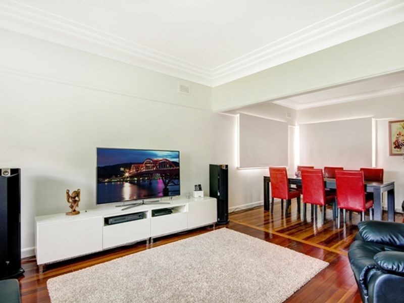 2 Alverstone Street, Riverwood NSW 2210