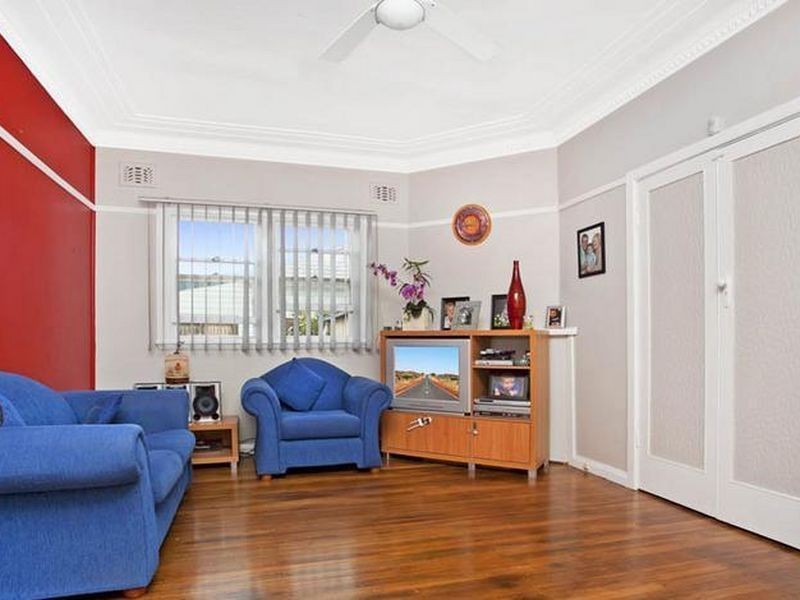 33 Killara Avenue, Riverwood NSW 2210