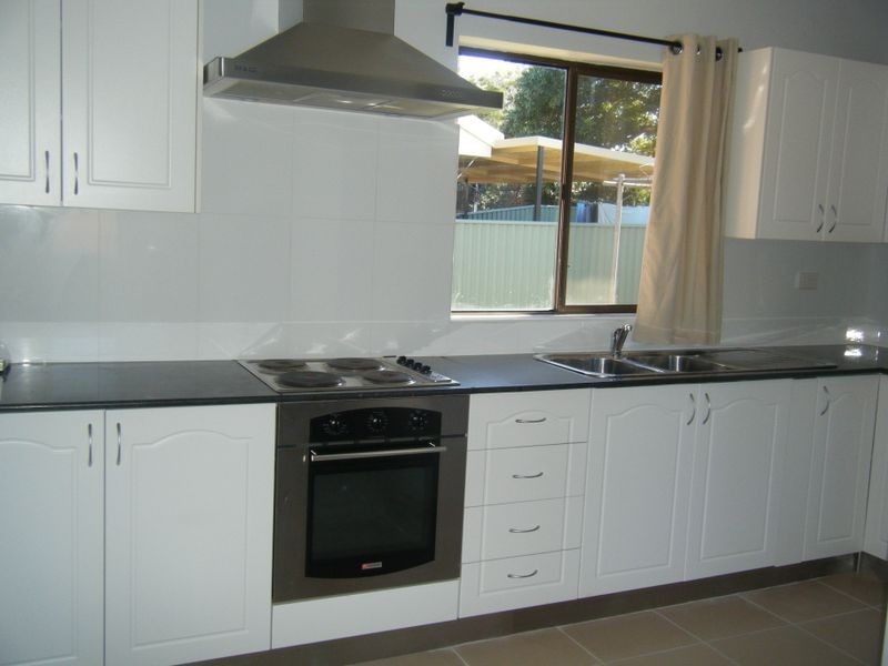 26 Kylie Parade, Punchbowl NSW 2196