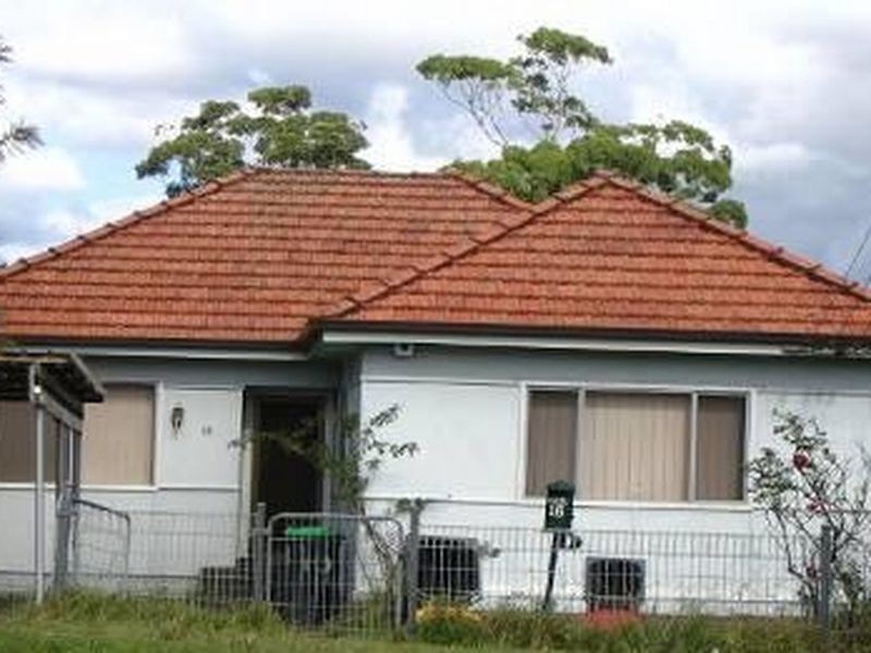 16 Bonds Road, Riverwood NSW 2210