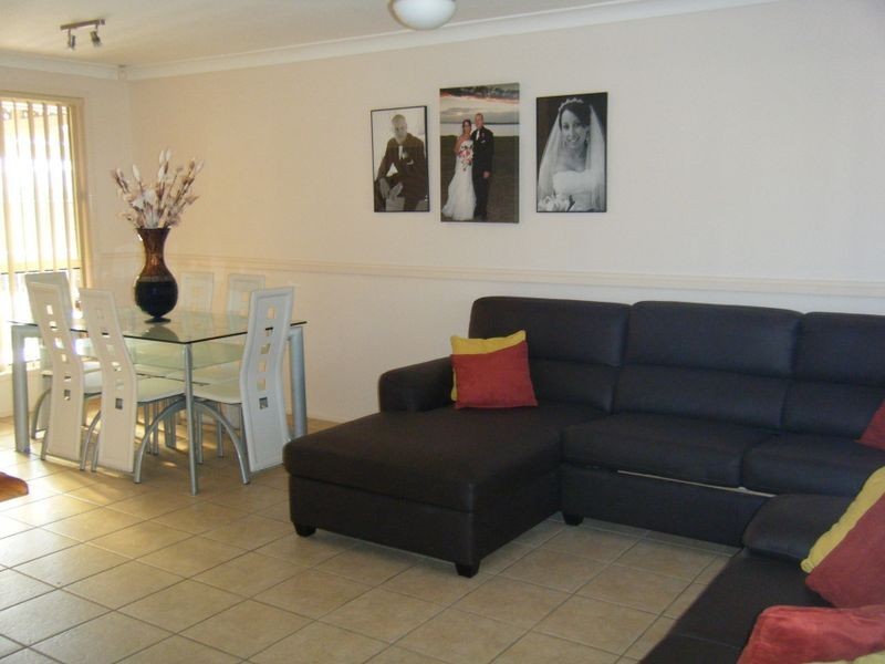 100 Welling Drive, Narellan Vale NSW 2567