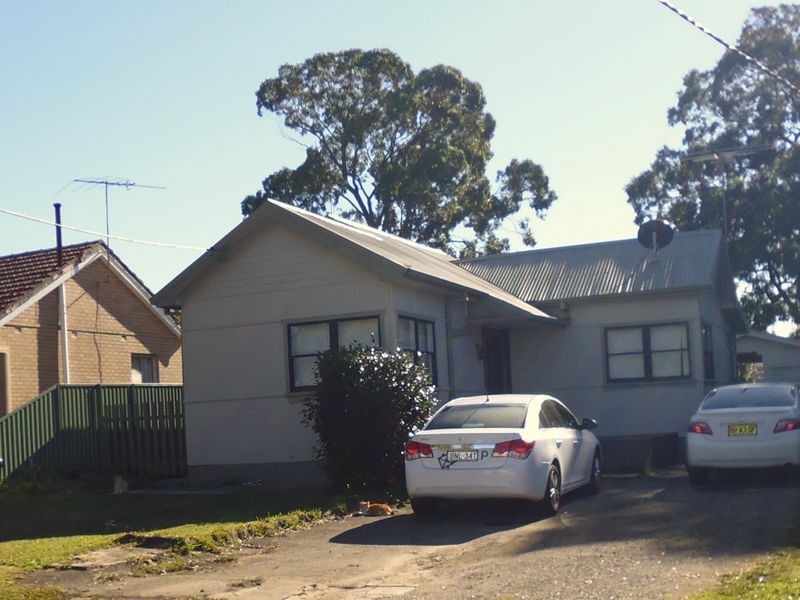 34 Amy Road, Peakhurst NSW 2210