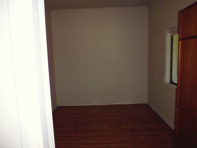 18 Johnstone Street North, Peakhurst NSW 2210