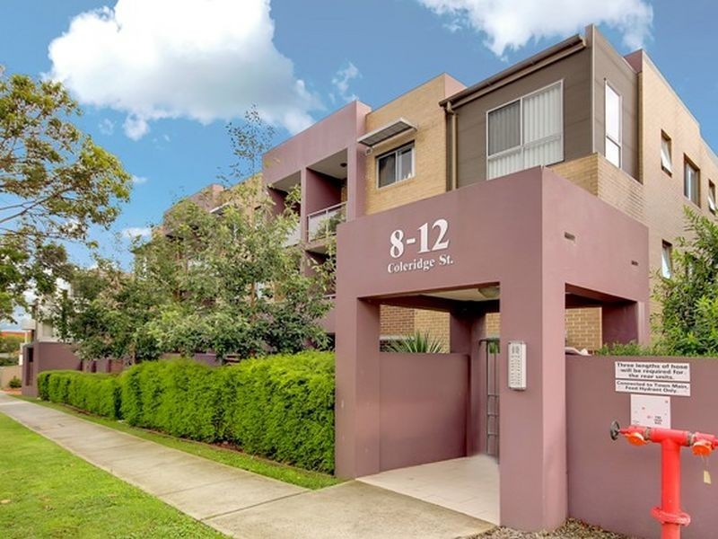 2/8-12 Coleridge Street, Riverwood NSW 2210