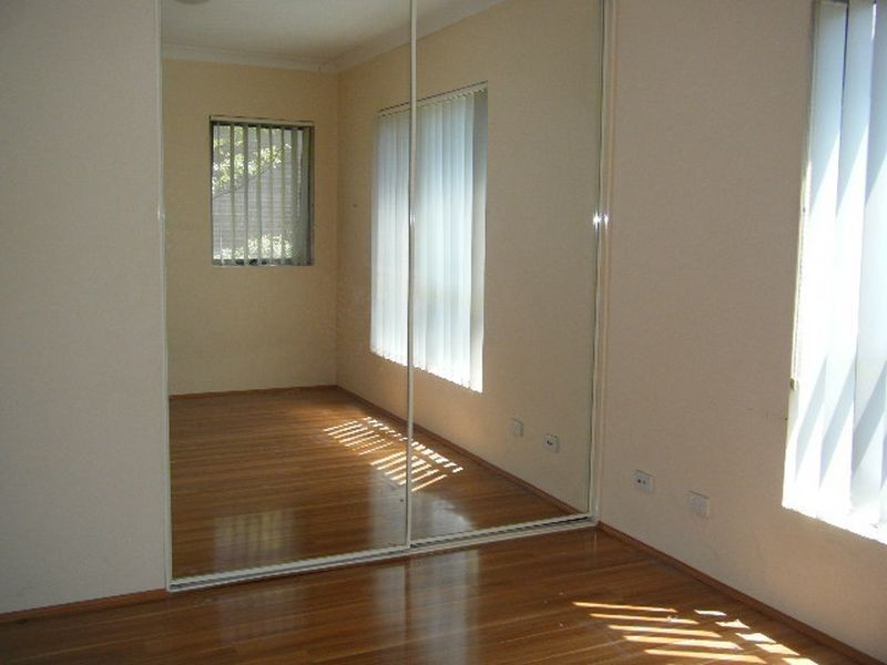 2/8-12 Coleridge Street, Riverwood NSW 2210