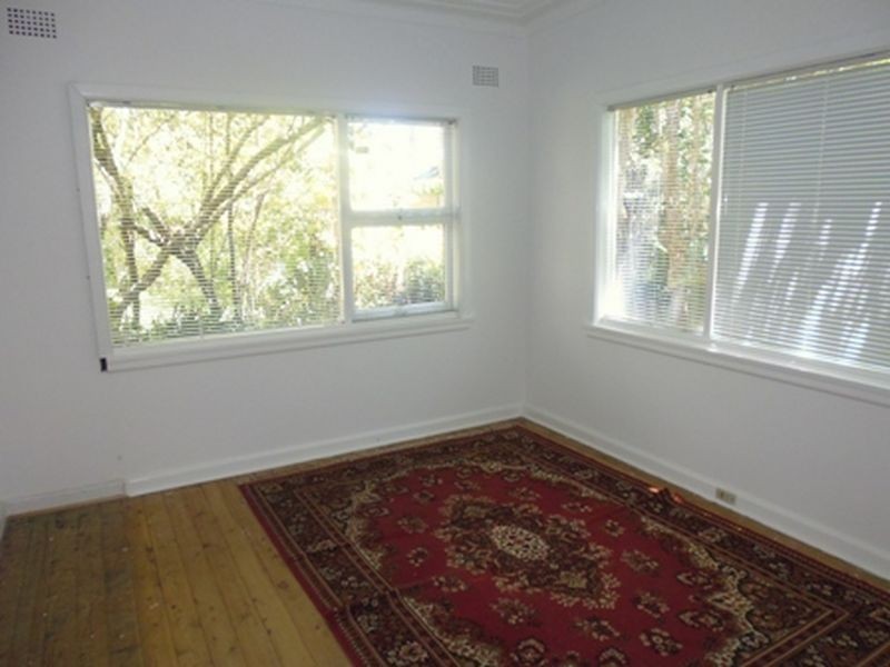 25 William Road, Riverwood NSW 2210