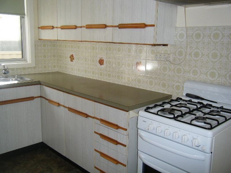 7 Highland Road, Peakhurst NSW 2210