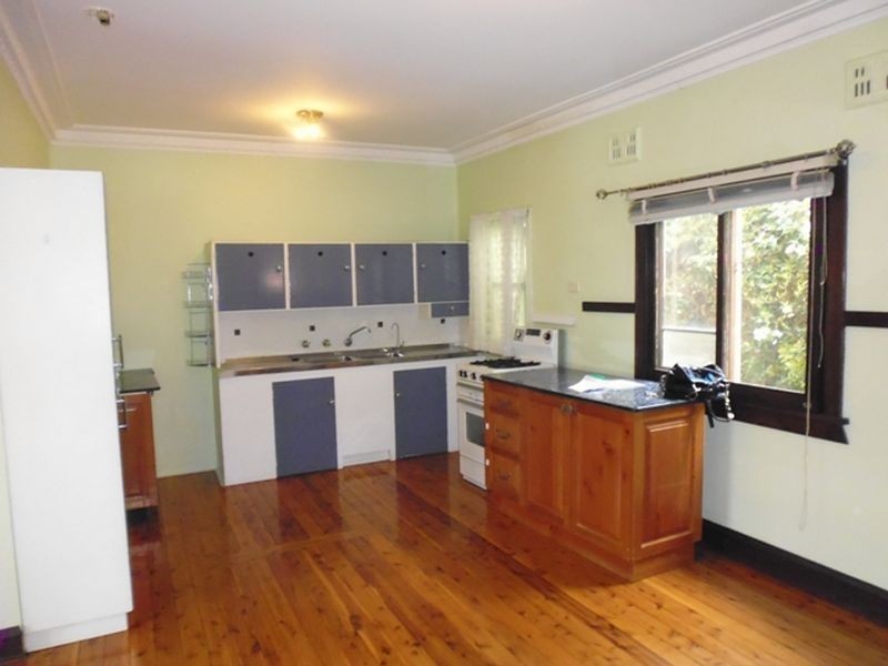 13 Christian Road, Punchbowl NSW 2196