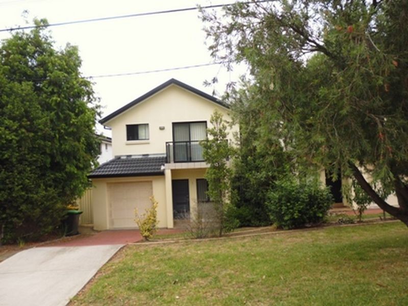 1/13-15 Amy Road, Peakhurst NSW 2210