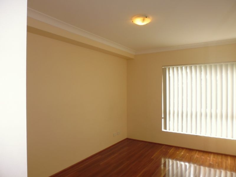 11/8-12 Coleridge Street, Riverwood NSW 2210