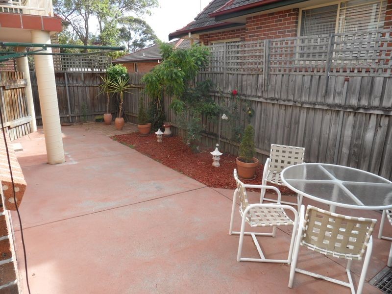 2/15-17 Salt Pan Road, Peakhurst NSW 2210