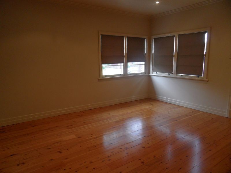 60 Baumans Road, Peakhurst NSW 2210