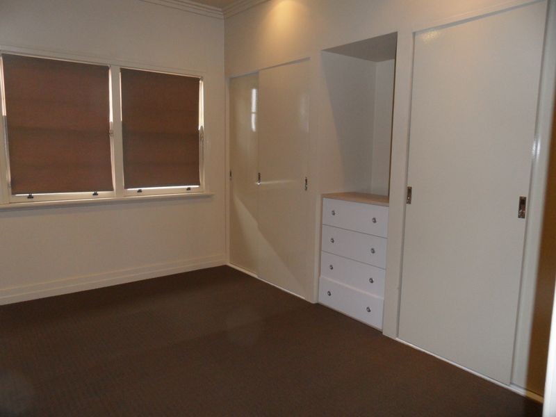 60 Baumans Road, Peakhurst NSW 2210