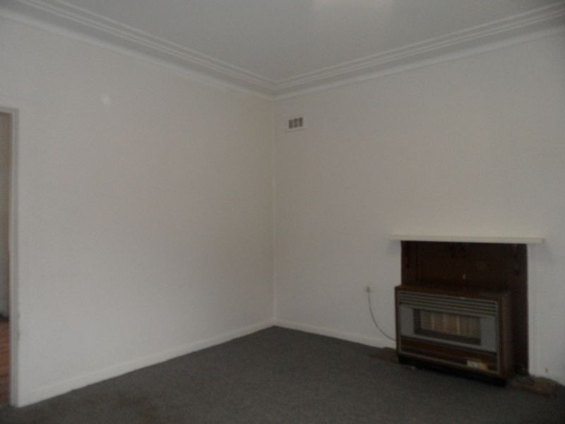 259 Bonds Road, Riverwood NSW 2210