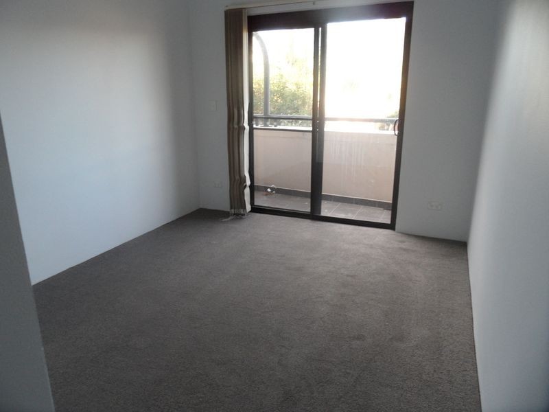 11/6-8 Morotai Avenue, Riverwood NSW 2210