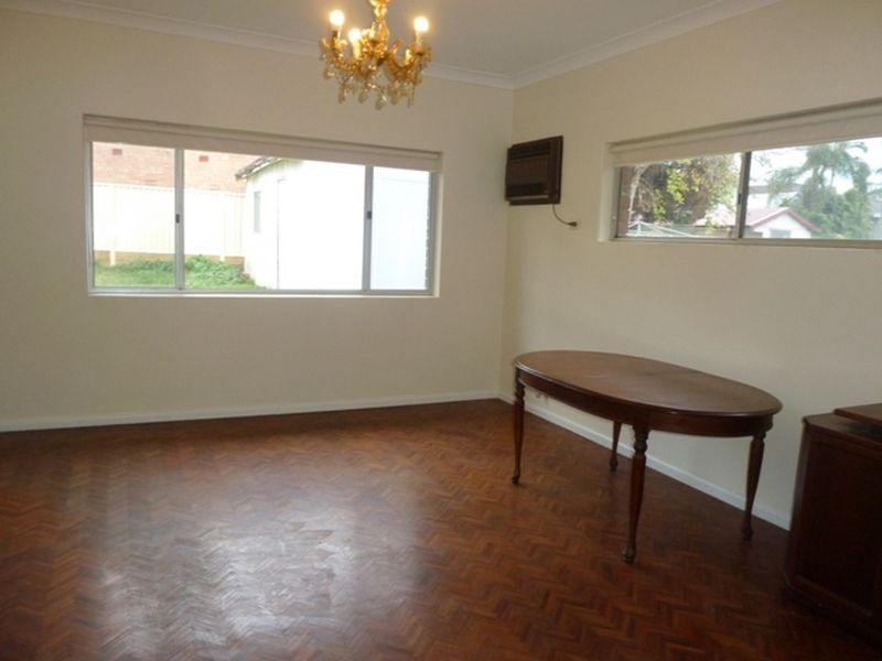 9 Charles Street, Riverwood NSW 2210