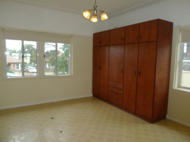 9 Charles Street, Riverwood NSW 2210