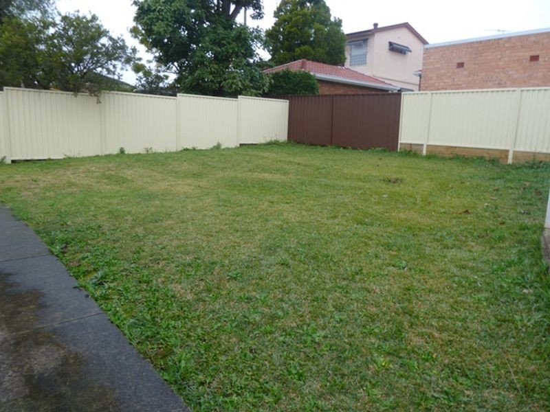 9 Charles Street, Riverwood NSW 2210