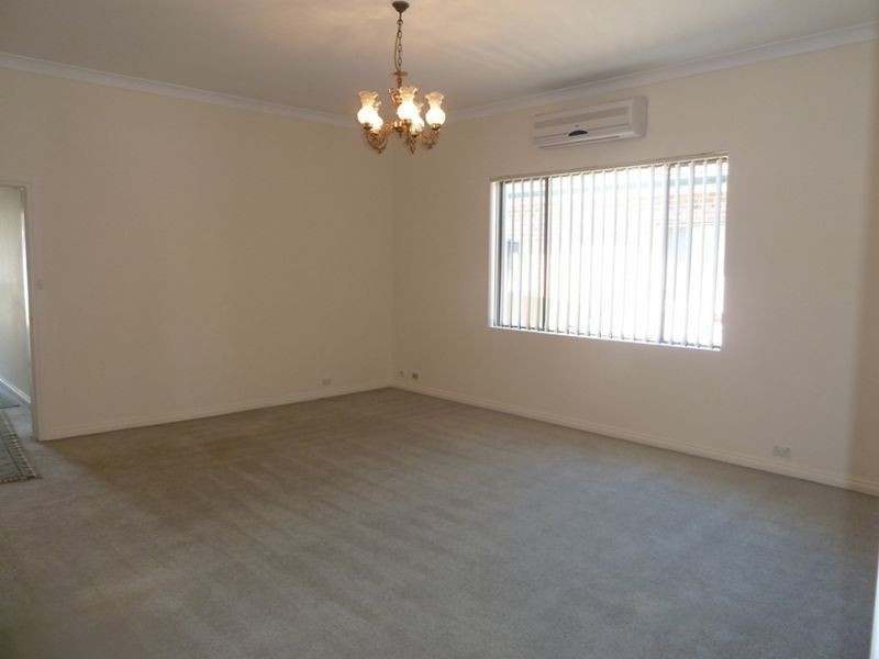 110 Victoria Avenue, Mortdale NSW 2223