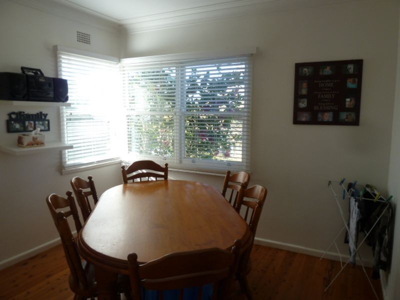 9A Hawkey Crescent, Camden NSW 2570