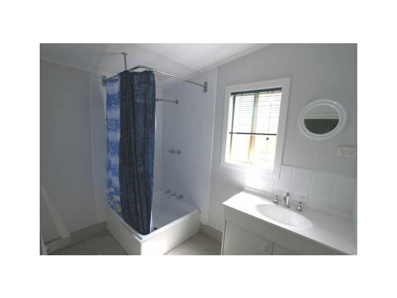 17 Waring Street, Kadina SA 5554