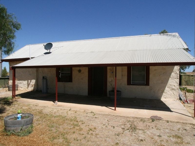 803 Maitland Road, Moonta SA 5558