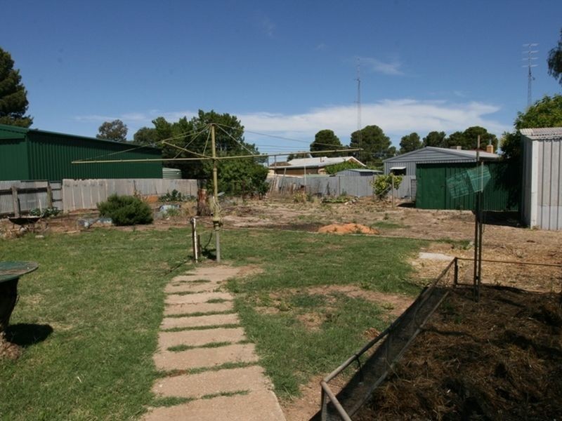 2 Julia Crescent, Kadina SA 5554
