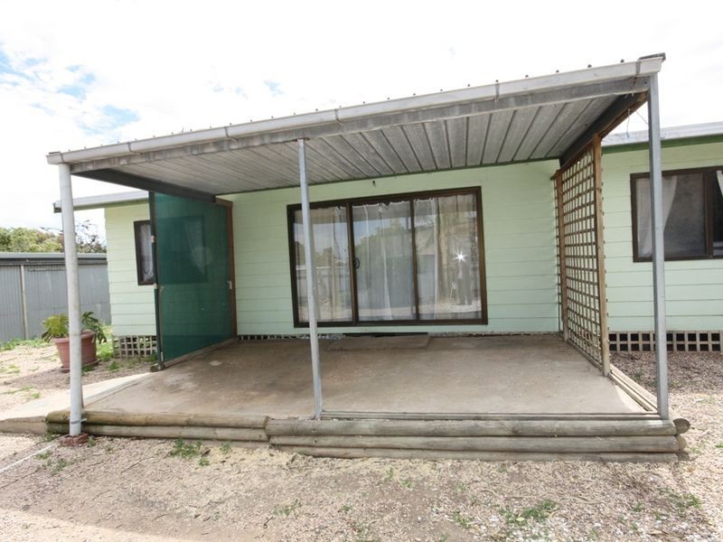 2a Leonard Street, Wallaroo SA 5556