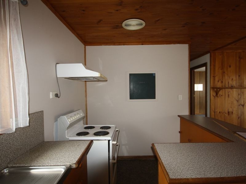 2a Leonard Street, Wallaroo SA 5556