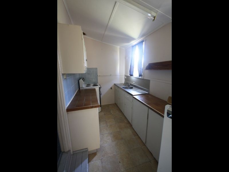 8 Michele Street, North Beach SA 5556