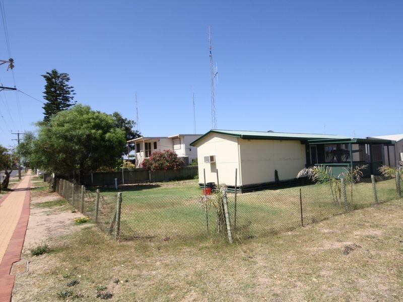 8 Michele Street, North Beach SA 5556