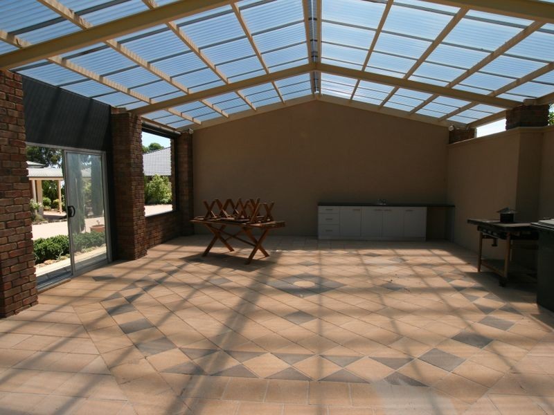 12 Roach Court, Moonta Bay SA 5558