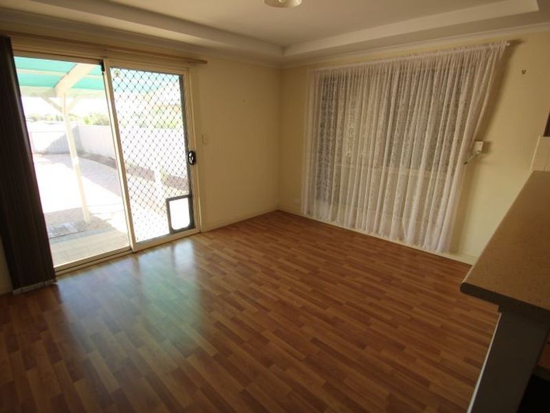 6 Reynolds Street, Moonta Bay SA 5558