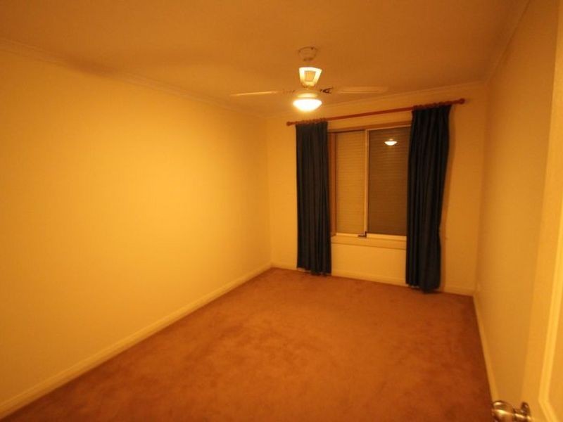 6 Reynolds Street, Moonta Bay SA 5558