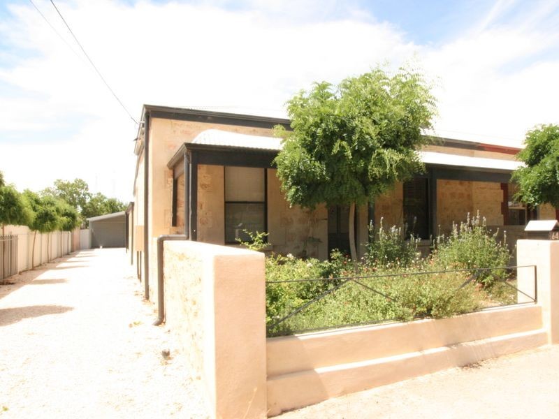 64 George Street, Moonta SA 5558